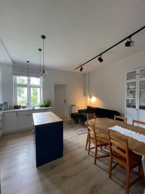 Apartment Przestronne Mieszkanie W Kamienicy Gdansk